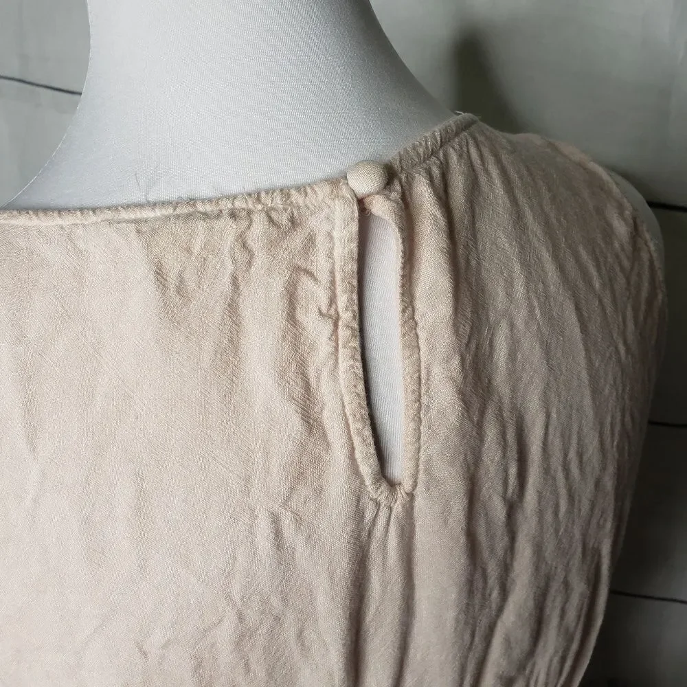 3/$25 Entro baby pink sleeveless tunic top  m